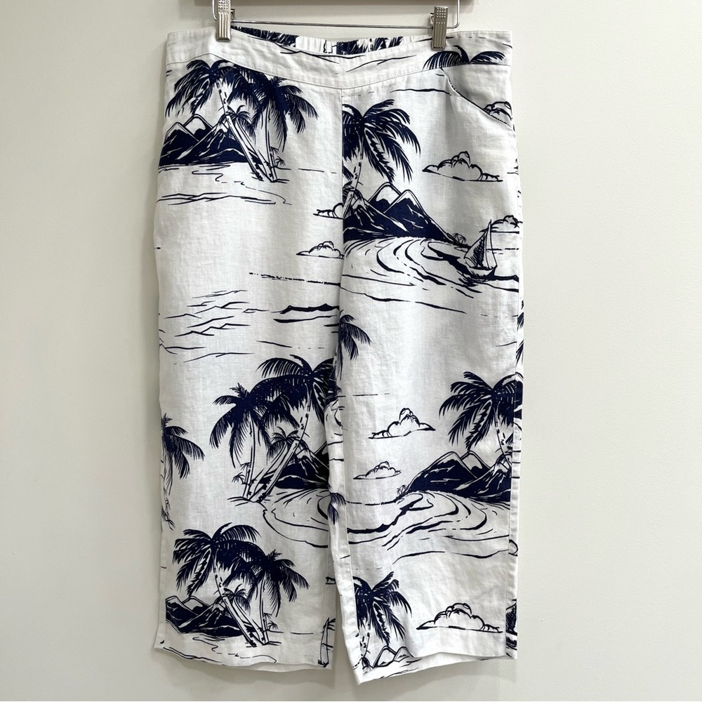 Chico’s 100% linen white navy blue palm tree print cropped pants capris large